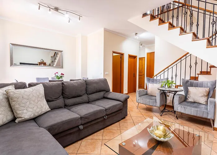 Lobos Flat Apartment *